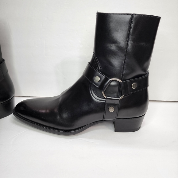 Saint Laurent Men's Wyatt Leather Harness Boots **Great Pre-owned Condition** - Picture 12 of 16